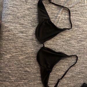 Wired Bikini Top Black